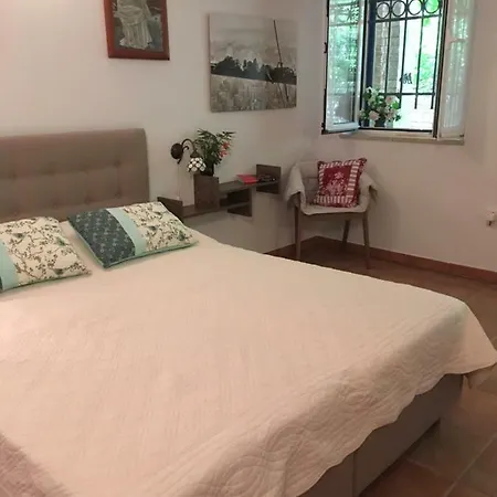 Goga Apartments Pula Extérieur photo