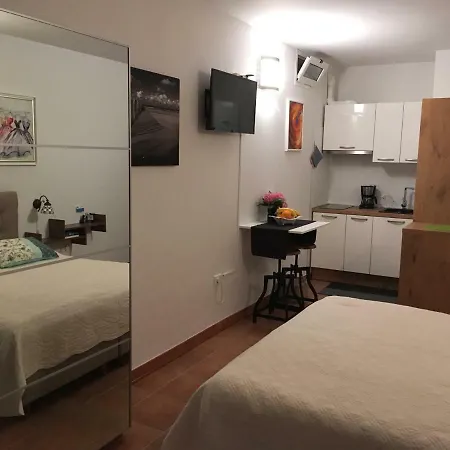 Goga Apartments Pula Extérieur photo
