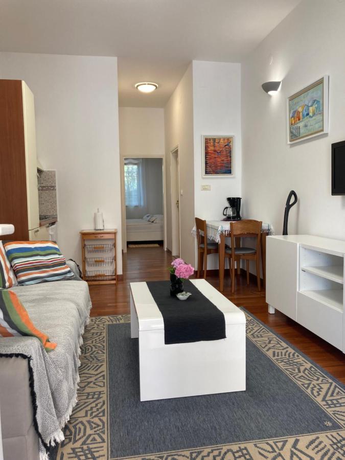 Goga Apartment *